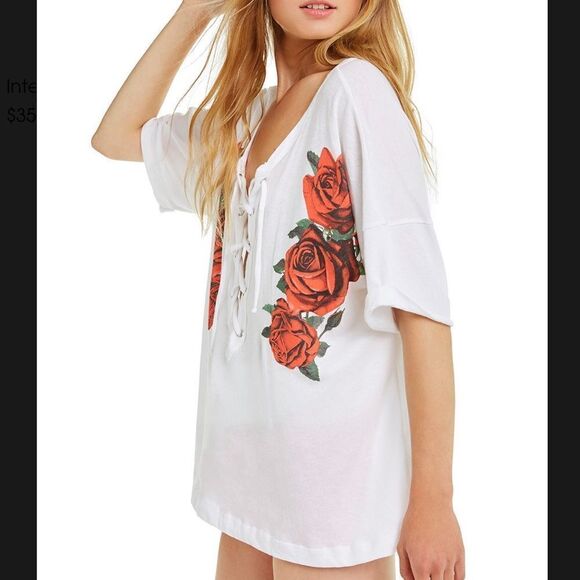Gorgeous WILDFOX roses blouse - Picture 3 of 6